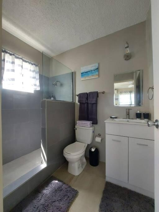 Modern Apartment At The Worthington Kingston Ngoại thất bức ảnh